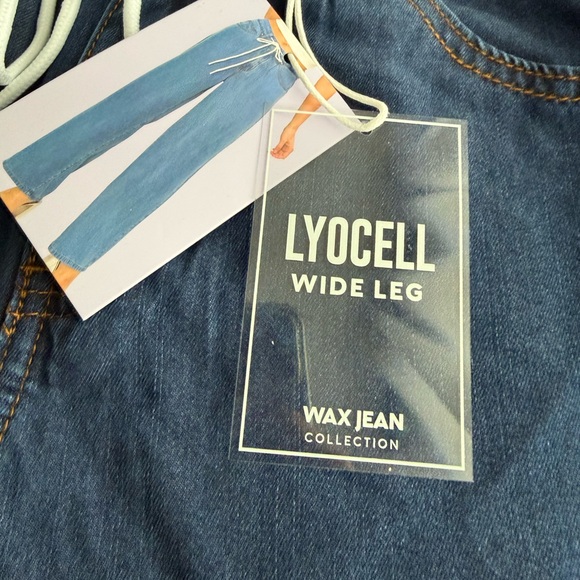 NWT Casual soft Wide-Leg Light Blue Denim Joggers - Picture 6 of 10